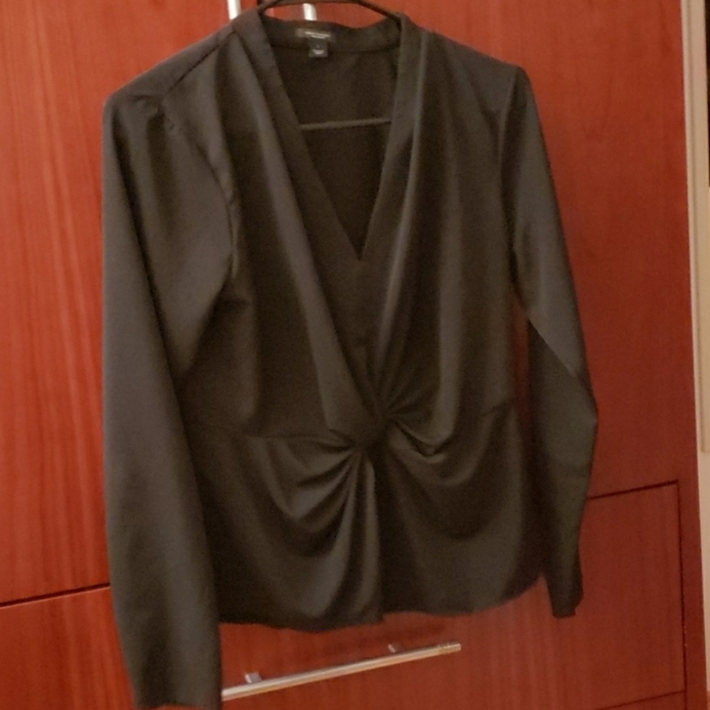 Ann Taylor ruched black knotted top